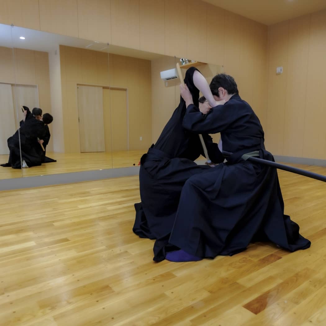 居合の速抜きの画像